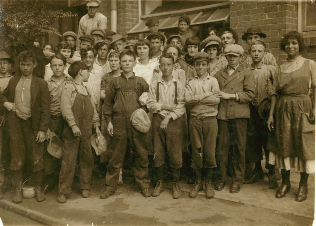 Versipel Collective presents Workers Union – October 14 @ Cafe&nbsp;Istanbul